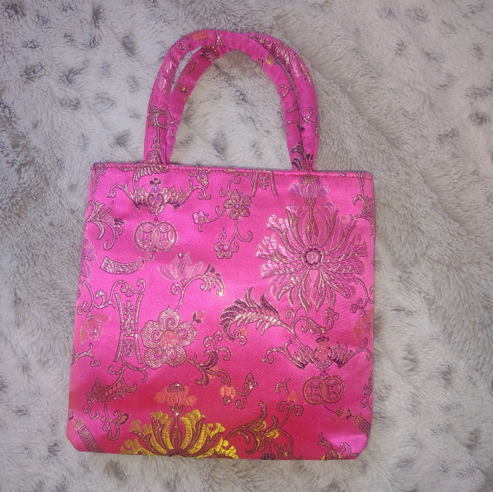Elegant Women's Handbag